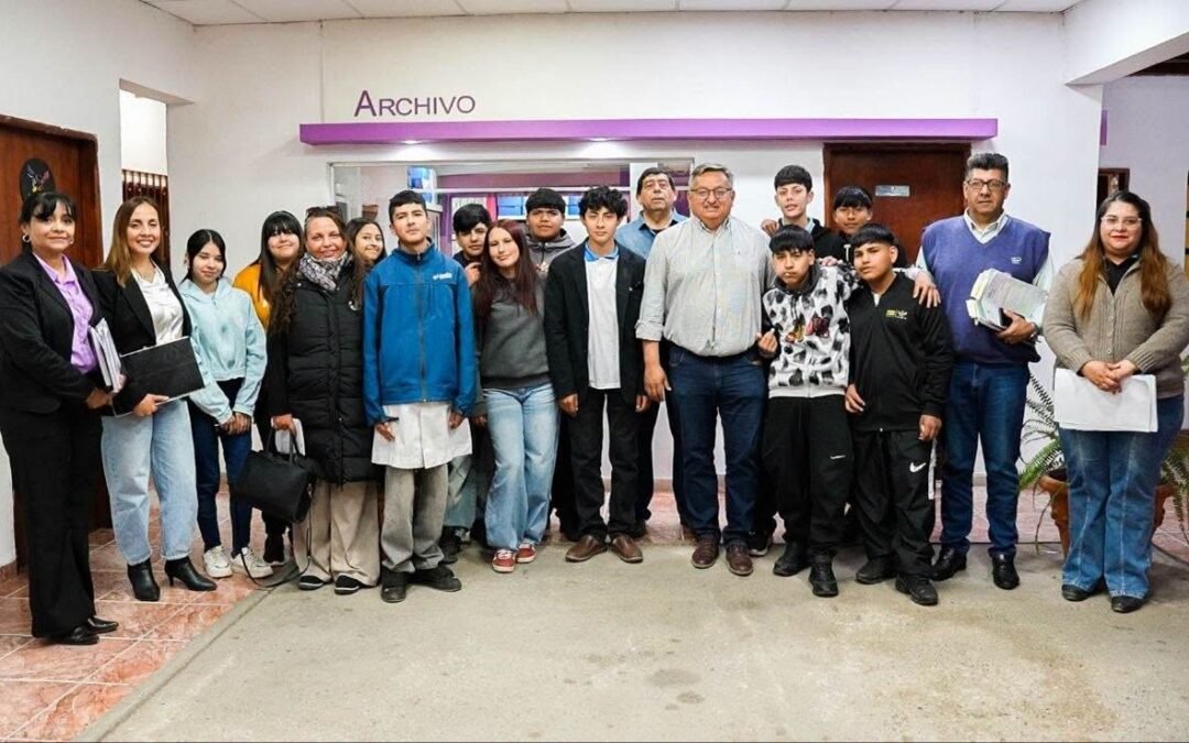 Estudiantes de la Escuela de Comercio visitaron el Concejo Deliberante